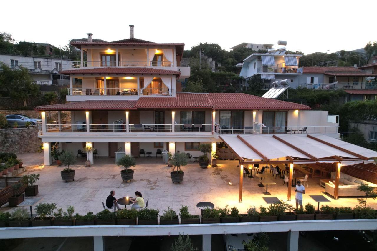 Bed and Breakfast Royal 1967 Химара Экстерьер фото